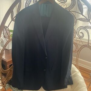 Luciano Natazzi Men’s Navy Suit – Modern Fit – US 38R / EU 48R – 2-Piece